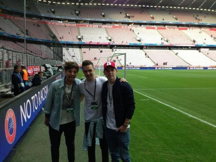 1D - 00 Poze One Direction rare 03
