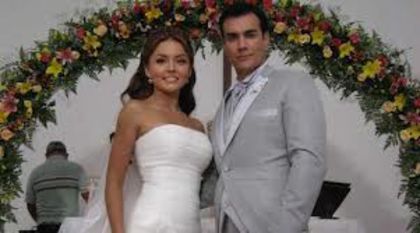 images (86) - Angelique Boyer