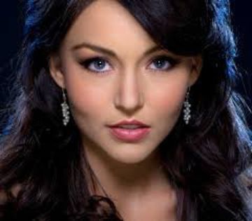 images (16) - Angelique Boyer