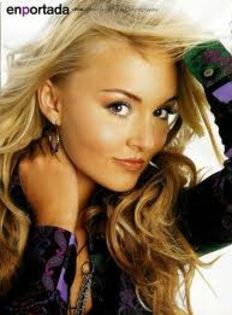 images (40) - Angelique Boyer