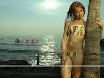 images (84) - Altair Jarabo