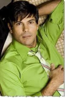 71763_101891653330920_1878288931_n