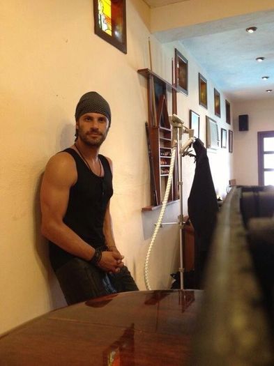 532008_231896383618120_1848018561_n