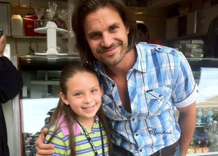 1662_562228143811543_1185605775_n