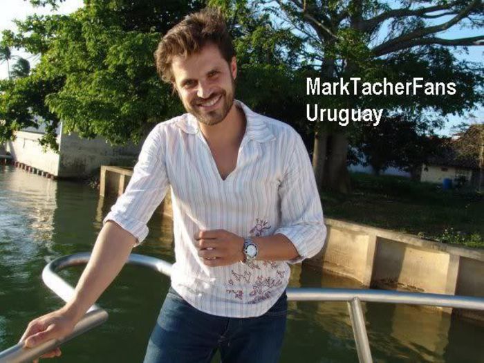 261391_430513493699322_1072625701_n