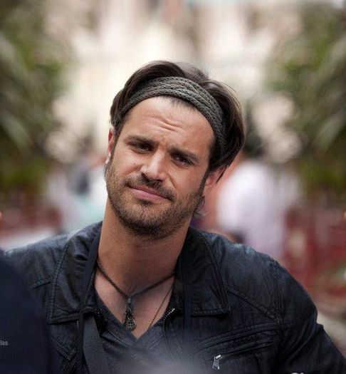 380442_352929601448369_536268461_n