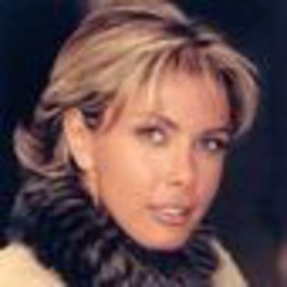 sabine-moussier-120425l-thumbnail_gallery