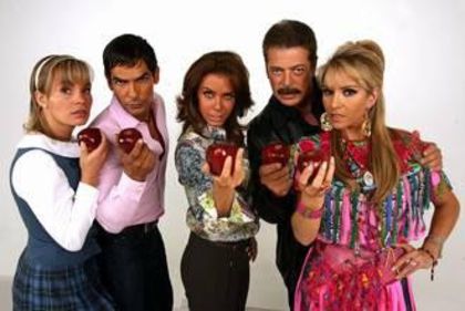 293119_148429631912536_2113018_n