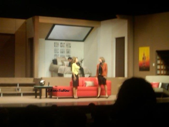 247751_490428380990915_1418006873_n