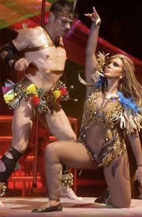 581280_464129346954152_1154929177_n