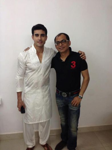 531756_575412672476770_850743348_n