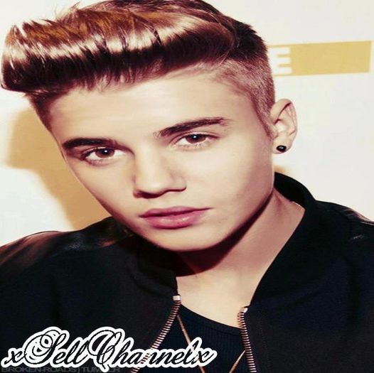 Vroiam sa-ti mutumesc pt ca ai acceptat sa vii cu mine la petrecerea asta :)