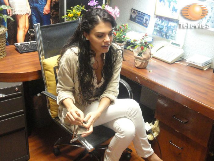 livia-brito-en-el-chat-de-televisac_DSC07679-c59503ec-c03d-102f-a89e-0019b9d5c8df