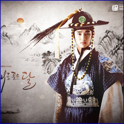 2 - 8x - Moon embraces the Sun - x8