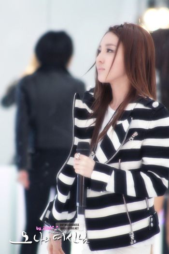 dara4