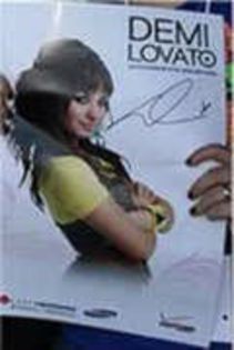 27788393_IKSRASLEY - autograf demi lovato