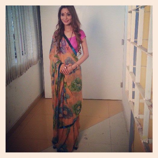 9 - sara khan23
