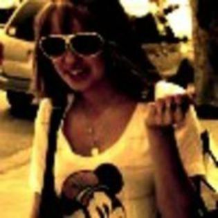 52993688_BUMWJZM2 - jessie