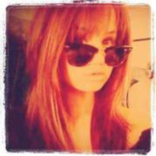 52993697_DQOVJYG2 - jessie