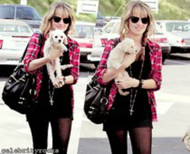52993762_UIQEUOR2 - jessie