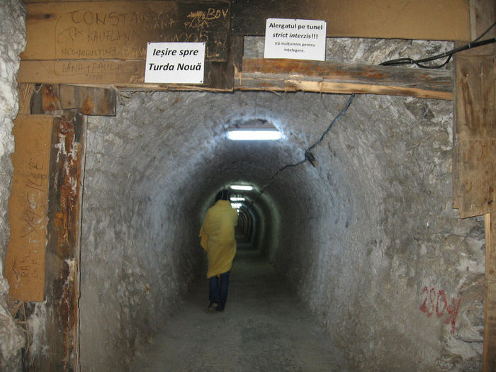 salina 070; intram in tunelul mic
