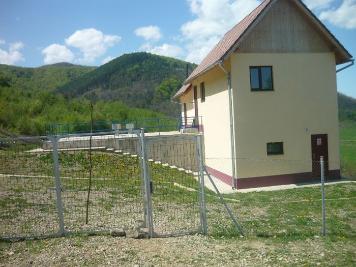 locul de munca statie de tratare apa potabila scoate apa plata pentru toata comuna