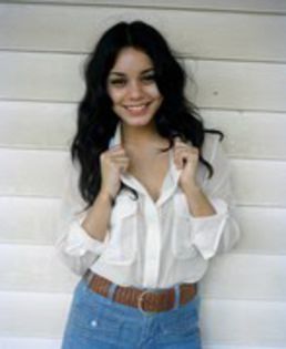 BEXTYYIGFEIKNMLGQNP - vanessa hudgens