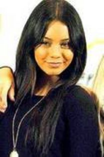 HPUXIULMFEPLBWVLAAO - vanessa hudgens