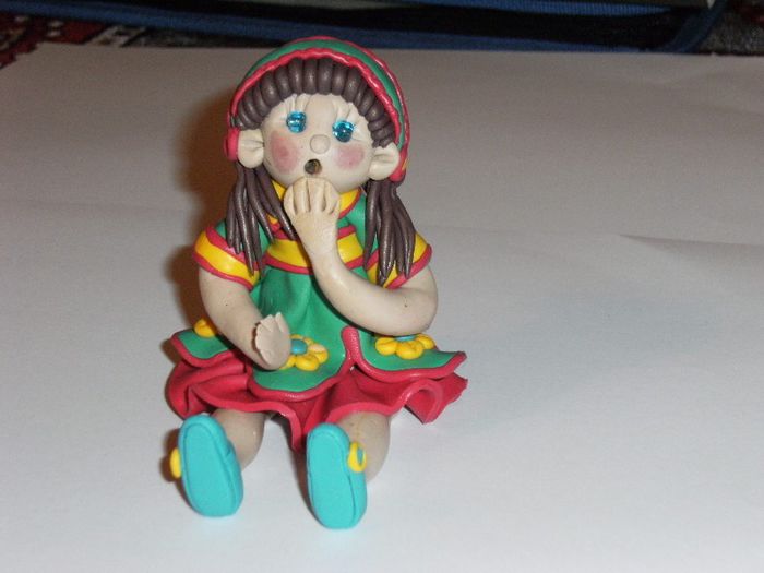 papusica fimo 010