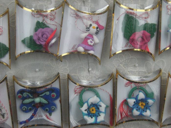imagini targ martisor 005 - Martisoare