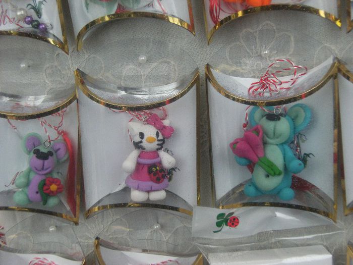 imagini targ martisor 006 - Martisoare
