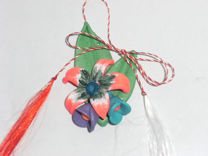 martisoare brose pictate 014 - Martisoare