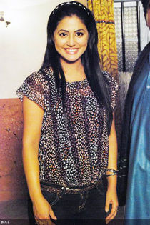 Hina-Khan-during-Rajan-Sahis-get-together-on-the-sets-of-TV-show-Jamuna-Paar-at-Andheri-in-Mumbai- - HINA KHAN_poze_2012_2013_2014