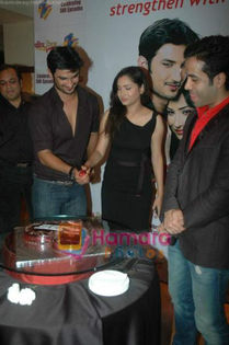 ormal__1373163706_Ankita%20Lokhande,%20Sushant%20Singh%20Rajput%20at%20Pavitra%20Rishta%20500%20epis