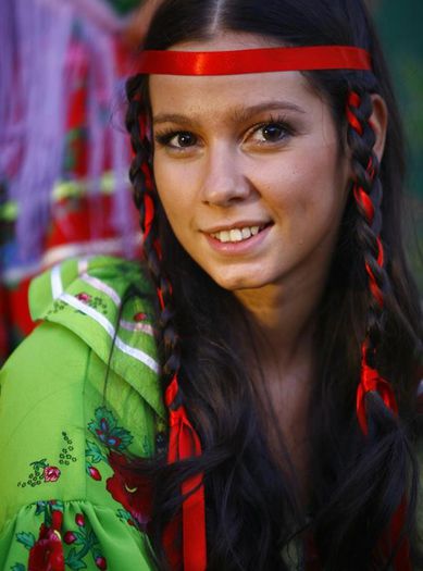 64887_331780786932546_1520007882_n