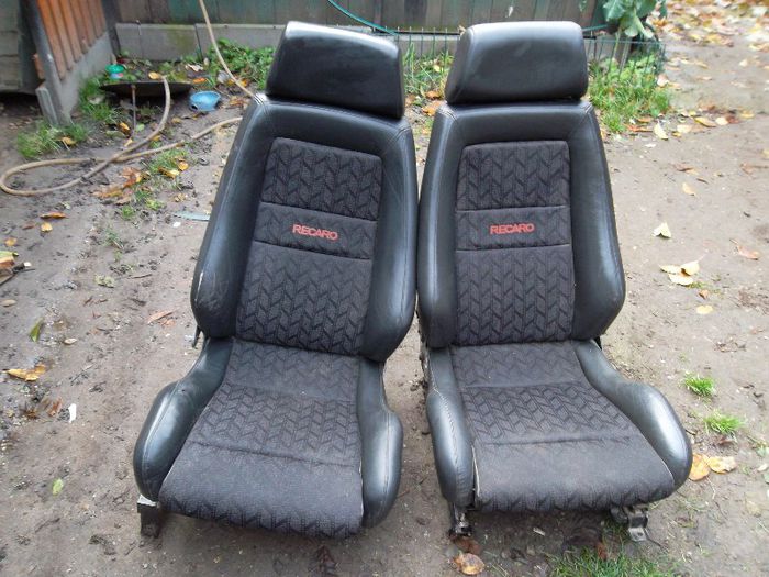 Recaro 700 lei setul fata