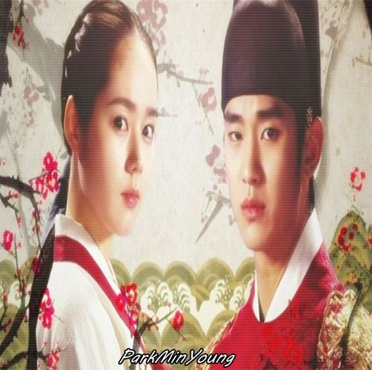 »★` Luna Îmbrățișează soarele - Q -x Moon embraces the Sun x - Q