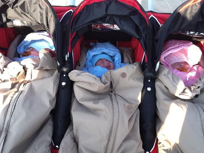 378978_267742386607584_1046274752_n