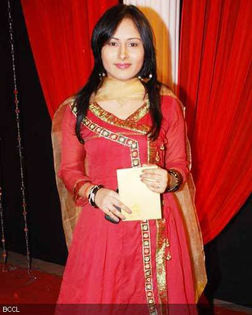 yamini thakur7.. - l-Yamini Thakur