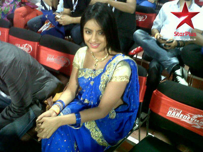 484608_253650258114111_418794747_n - deepika singh_sandhya 2012_2013_2014