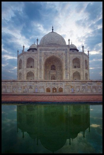 Taj_Mahal___Mahal_Taj_by_didumdidum - Amazing Colorful India