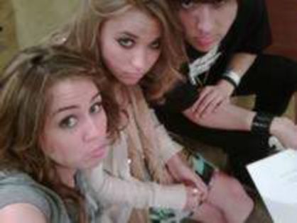 13233068_NZRETUMCX