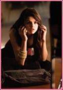 15290050_GKTGFMIBX - poze cu selena gomez