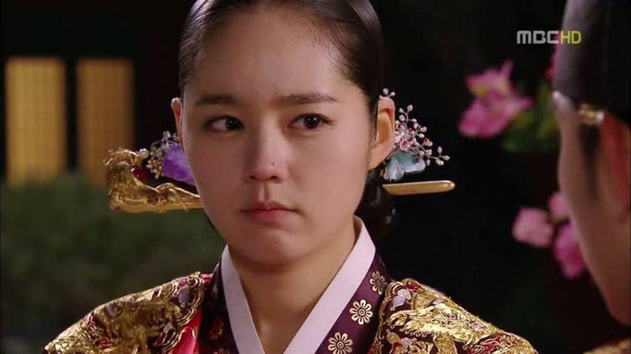 The Moon That Embraces the Sun  002e4_moon20-00386 - The Moon That Embraces the Sun - Joseon