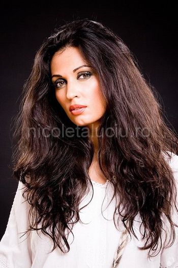 267209_240873752601963_38287_n