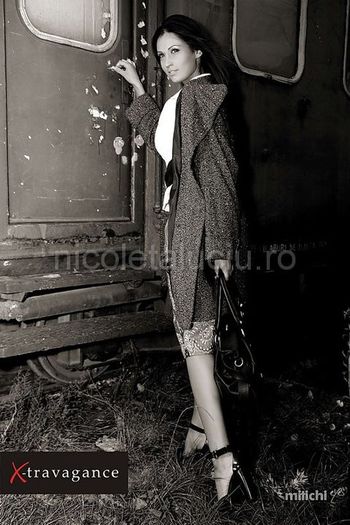 282037_240873729268632_1038159_n