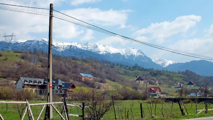 Bucegii vazuti de la Sohodol - Tohanul Nou ! - BUCEGII - Piatra Craiului - imprejurimi