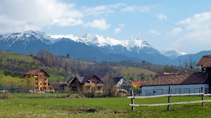 Bucegii vazuti de la Sohodol - Tohanul Nou ! Bucegii vazuti de la Sohodol - Tohanul Nou !