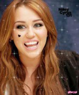 29186013_DVOBEJMUO - glitter miley cyurs