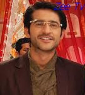 hiten tejwani1